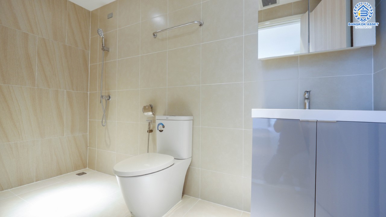 *****คอนโดมิเนียมมือสองย่านกรุงเทพมหานคร โครงการ แกรนด์คอนโด เอกชัย-วุฒากาศ53 เนื้อที่มากถึง 24.66 ตร.ม. ฟังก์ชัน 1 ห้องนอน 1 ห้องน้ำ บนทำเลเยี่ยมสุด เข้าเมืองง่าย ใกล้รถไฟฟ้าสายสีเขียว "สถานีวุฒากาศ และสถานีบางหว้า" ในราคาถูกสุดในย่าน!